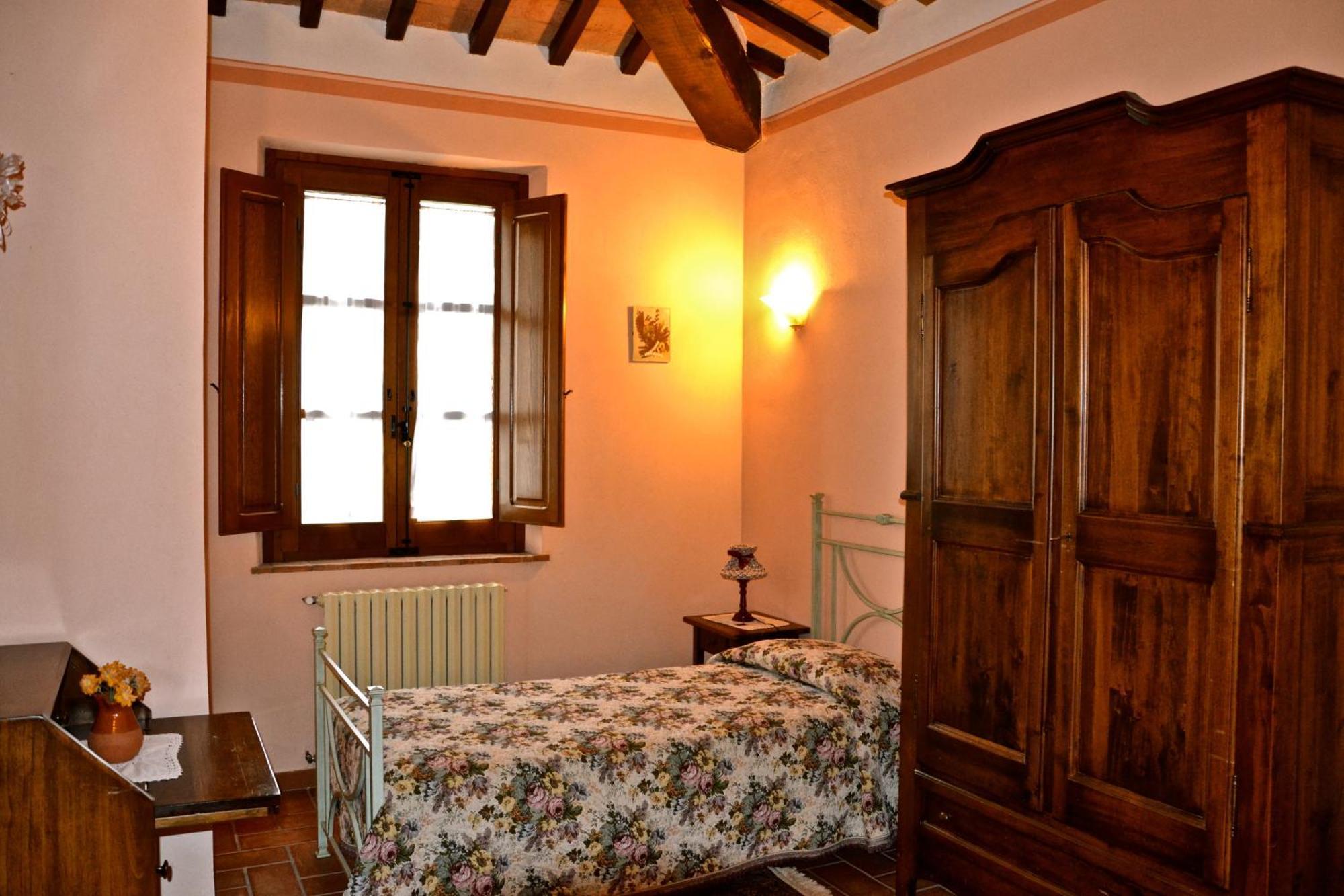 Agriturismo Sanguineto Acquaviva  Exterior photo