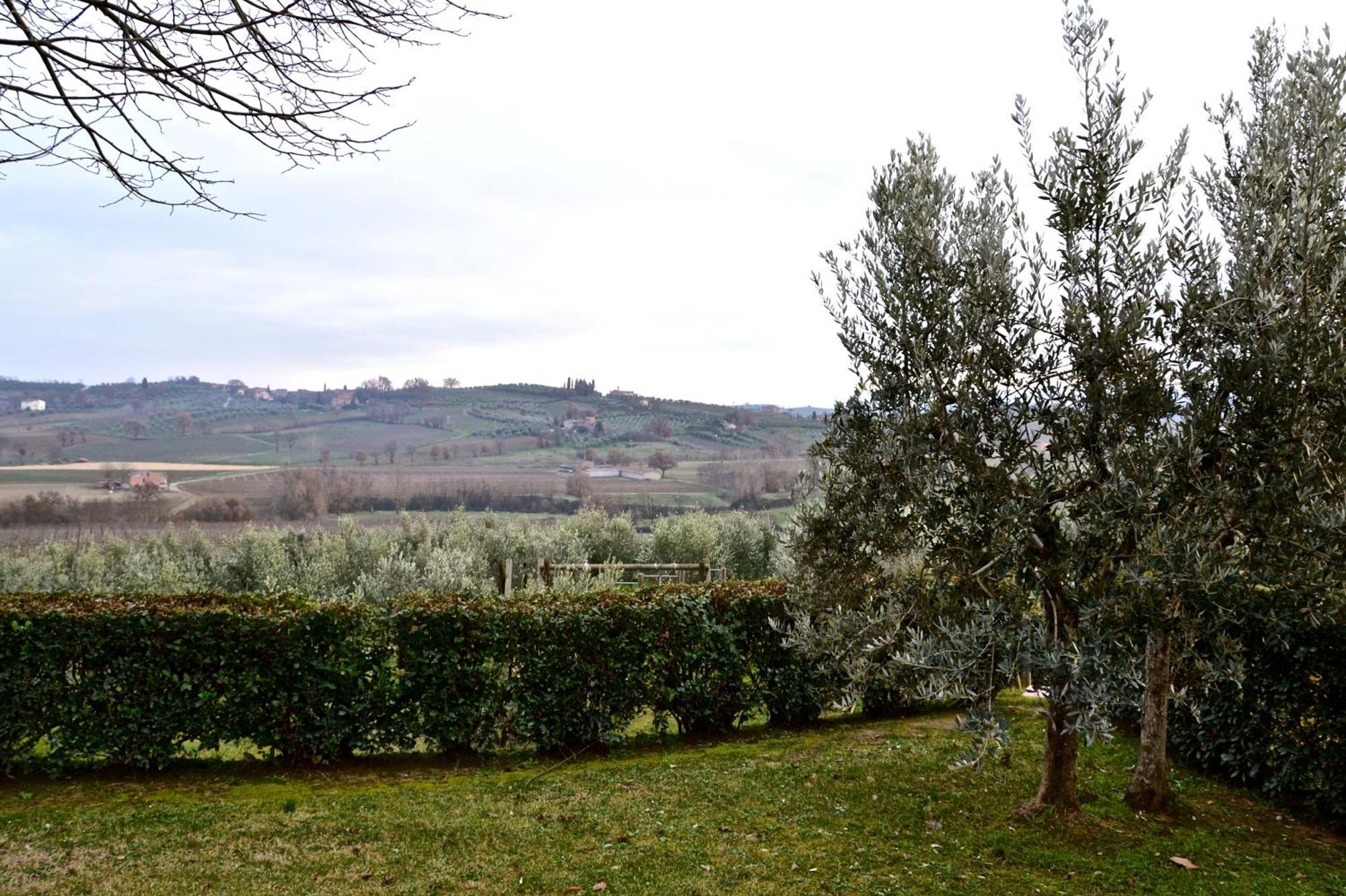 Agriturismo Sanguineto Acquaviva  Exterior photo