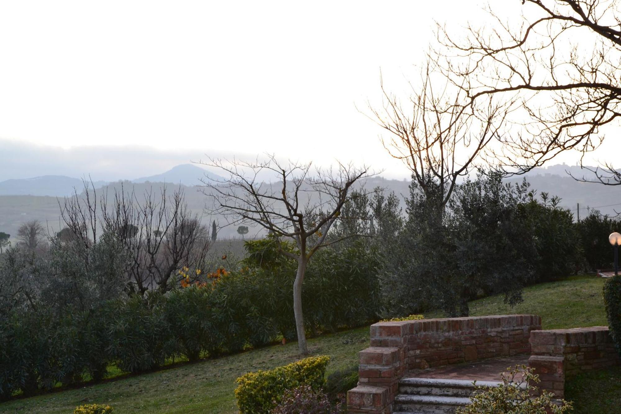 Agriturismo Sanguineto Acquaviva  Exterior photo