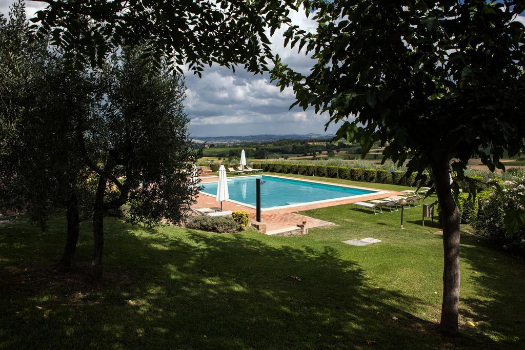 Agriturismo Sanguineto Acquaviva  Exterior photo